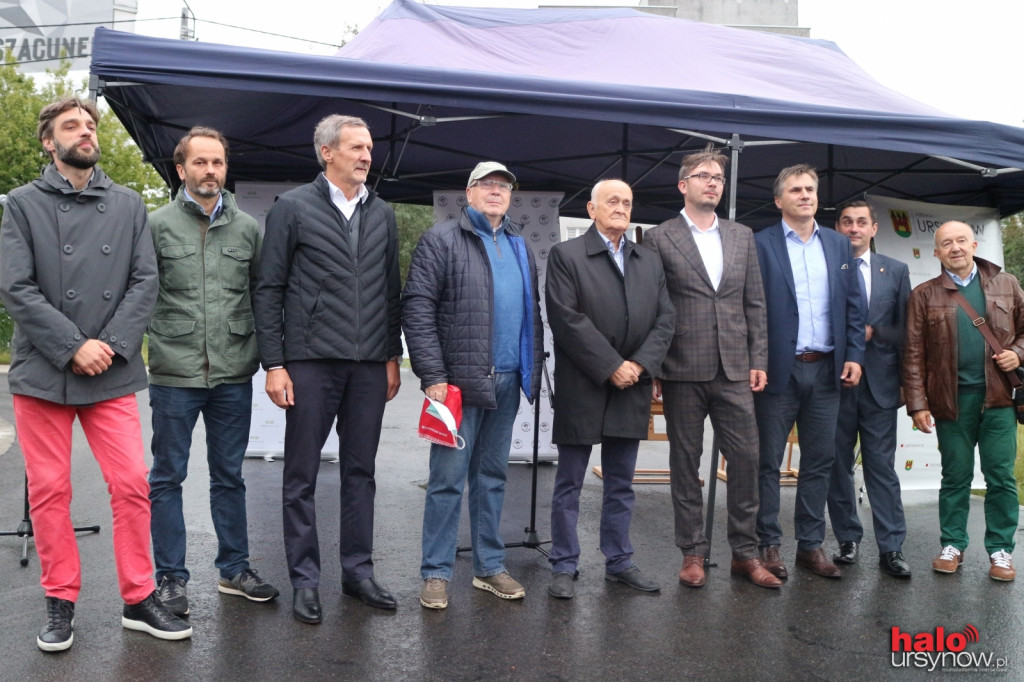Mural Deyny uroczyście odsłonięty. Były wspomnienia i anegdoty o wybitnym piłkarzu