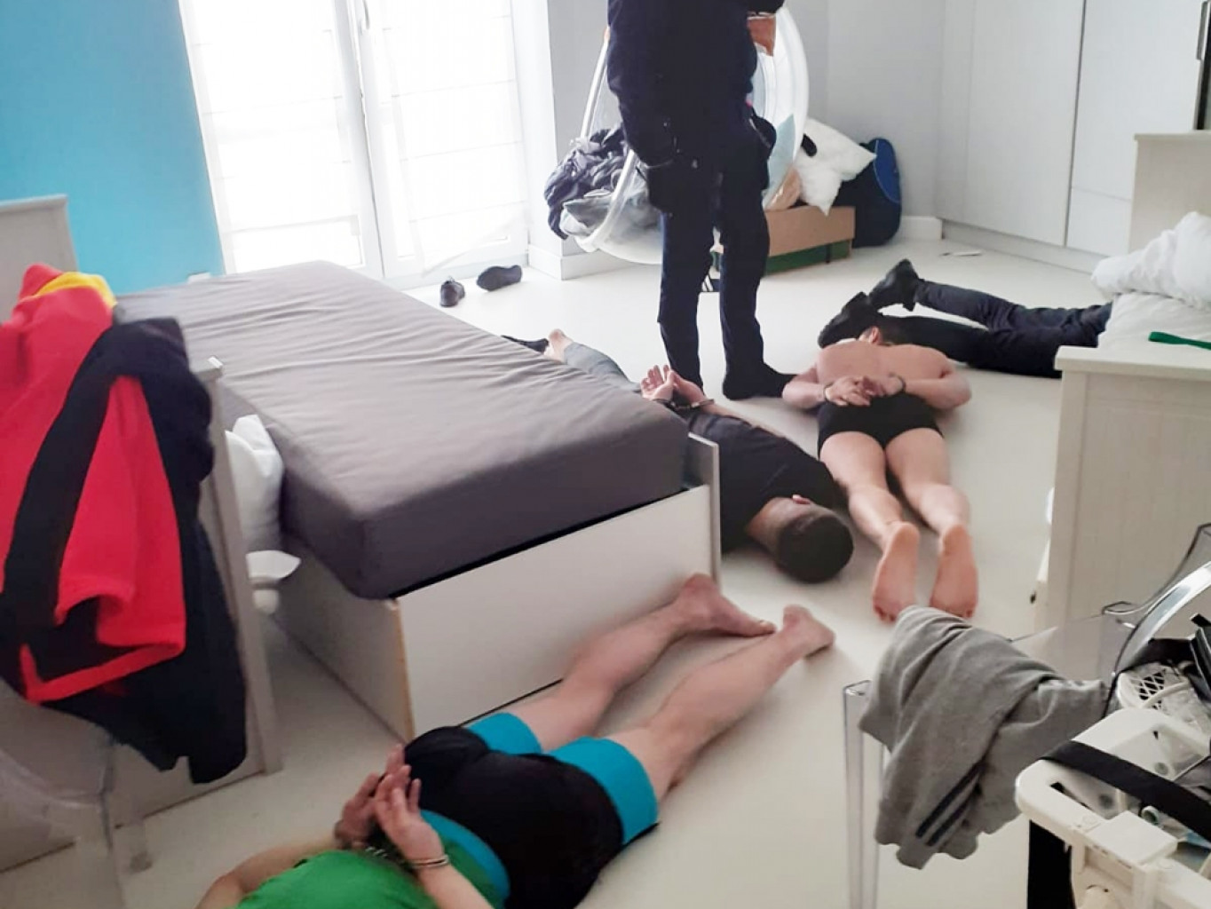 Uprowadzili 25-latkę. Handlowali narkotykami. Na Puławskiej sceny jak z filmu akcji!