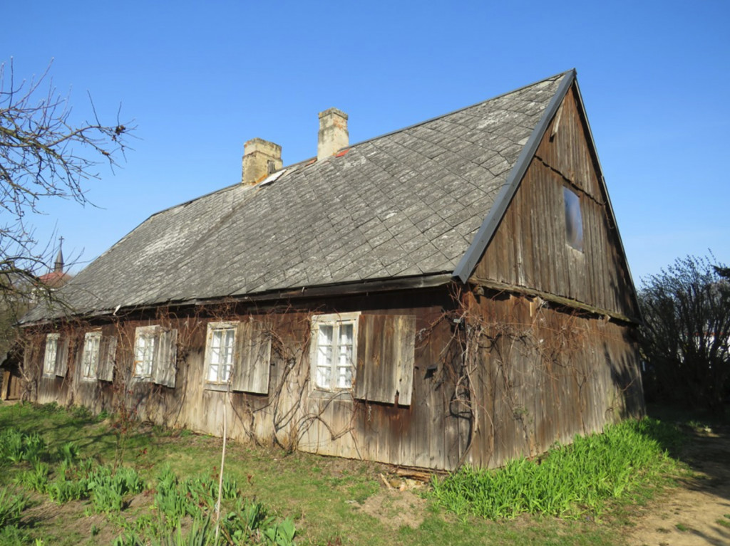 Perła architektury drewnianej na Ursynowie uratowana! XIX wieczny dworek izbą pamięci?