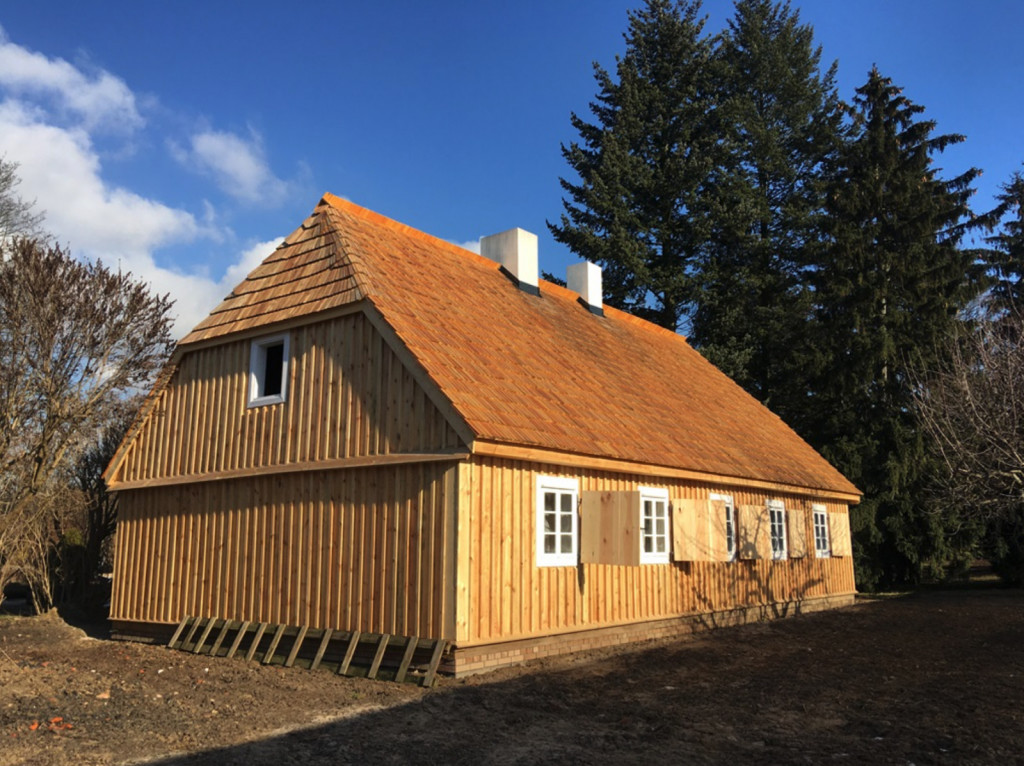 Perła architektury drewnianej na Ursynowie uratowana! XIX wieczny dworek izbą pamięci?