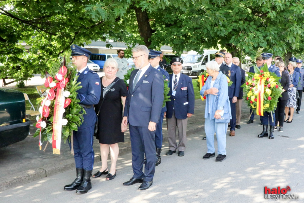 Uczczono bohaterów walk o Tor Wyścigów Konnych. ?Nigdy więcej wojny?
