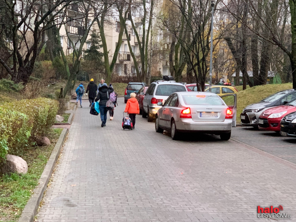 ?Tu przed godziną 8 jest armagedon!? Czy Koncertowa będzie kolejną ?szkolną ulicą? na Ursynowie?