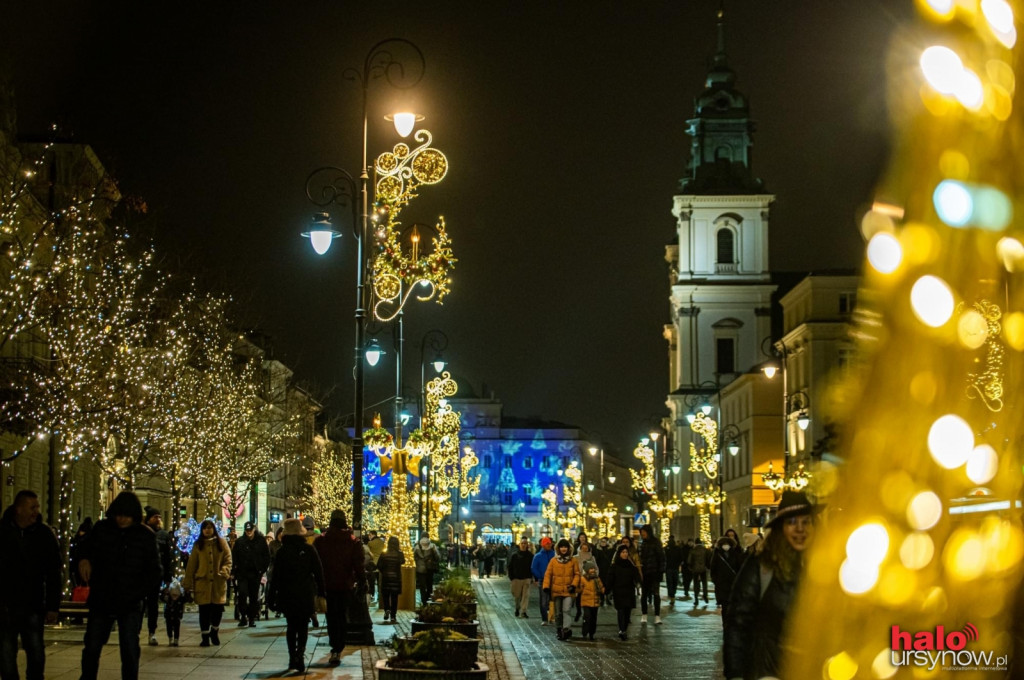 Odliczanie do świąt czas zacząć! Warszawska iluminacja już cieszy oko ZOBACZ!
