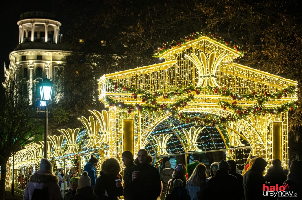 Odliczanie do świąt czas zacząć! Warszawska iluminacja już cieszy oko ZOBACZ!