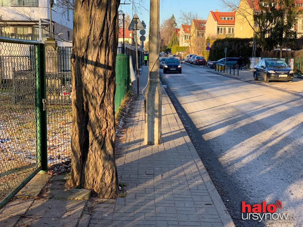 Sytuacja na Tanecznej już jasna. Latarnie znikną z wąskich chodników