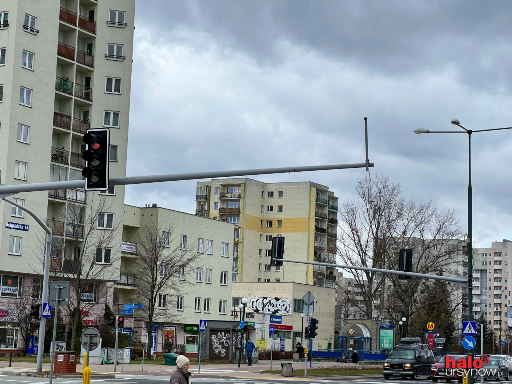 Urwana sygnalizacja na skrzyżowaniu Belgradzkiej i al. KEN