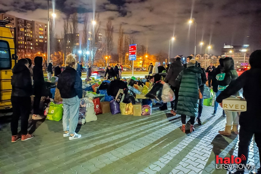 Ursynowianie pokazali ogromne serce! Setki paczek pojechało do uchodźców z Ukrainy