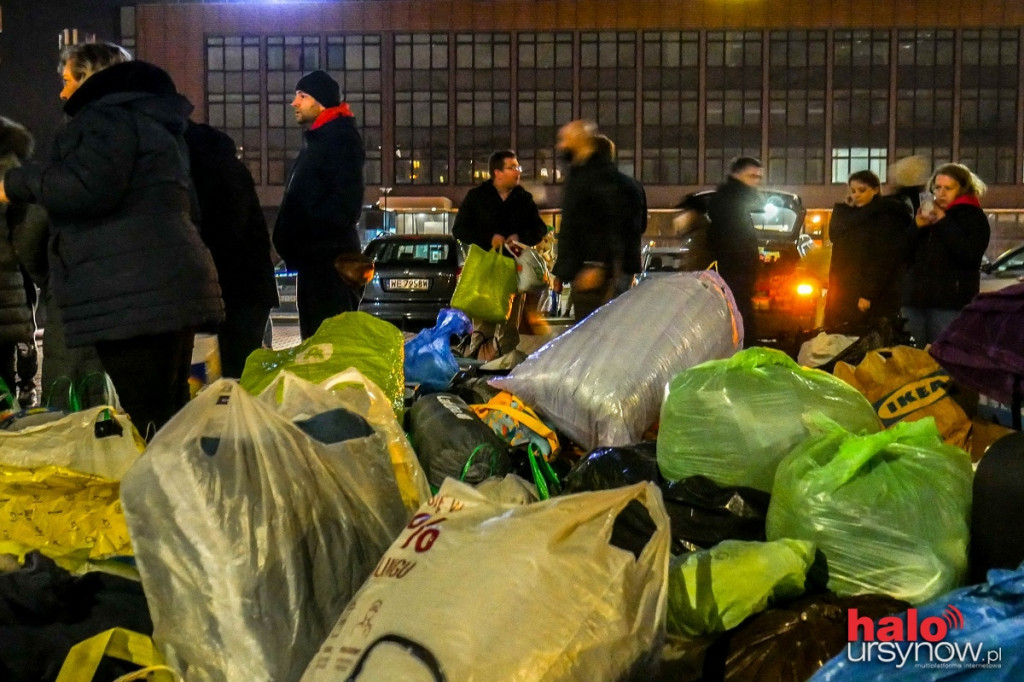 Ursynowianie pokazali ogromne serce! Setki paczek pojechało do uchodźców z Ukrainy