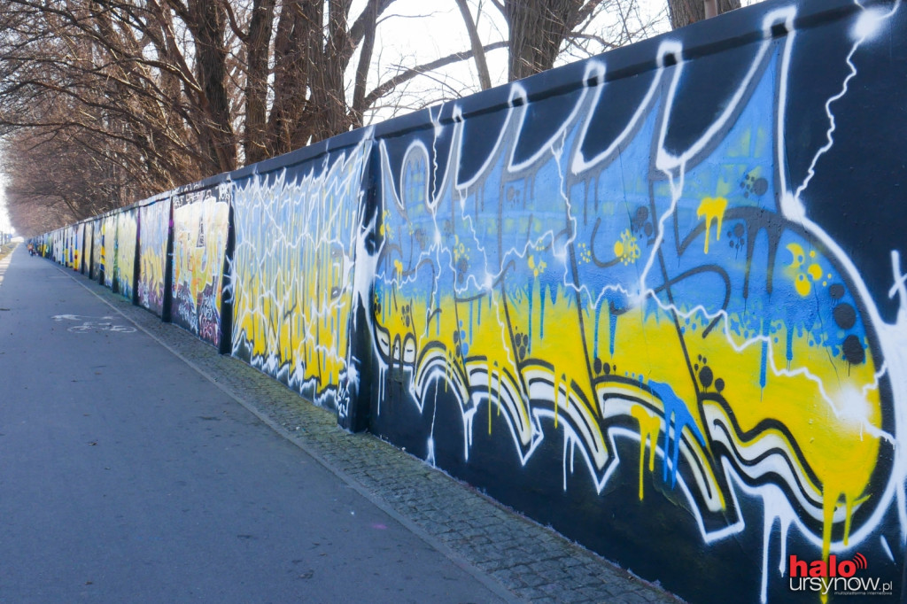 Niesamowite graffiti dla Ukrainy na murze Wyścigów
