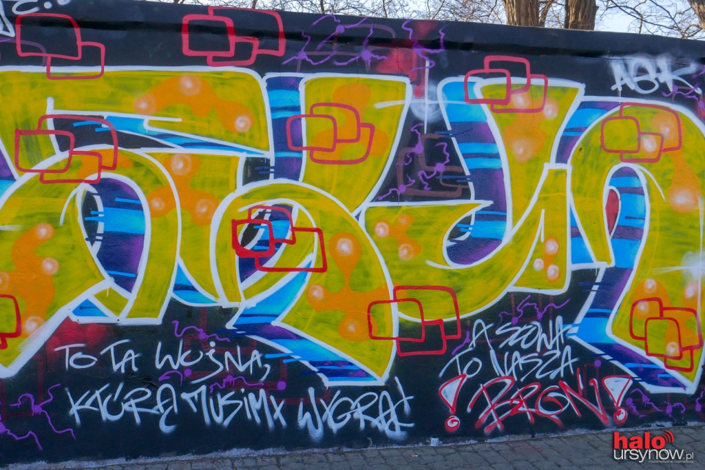 Niesamowite graffiti dla Ukrainy na murze Wyścigów