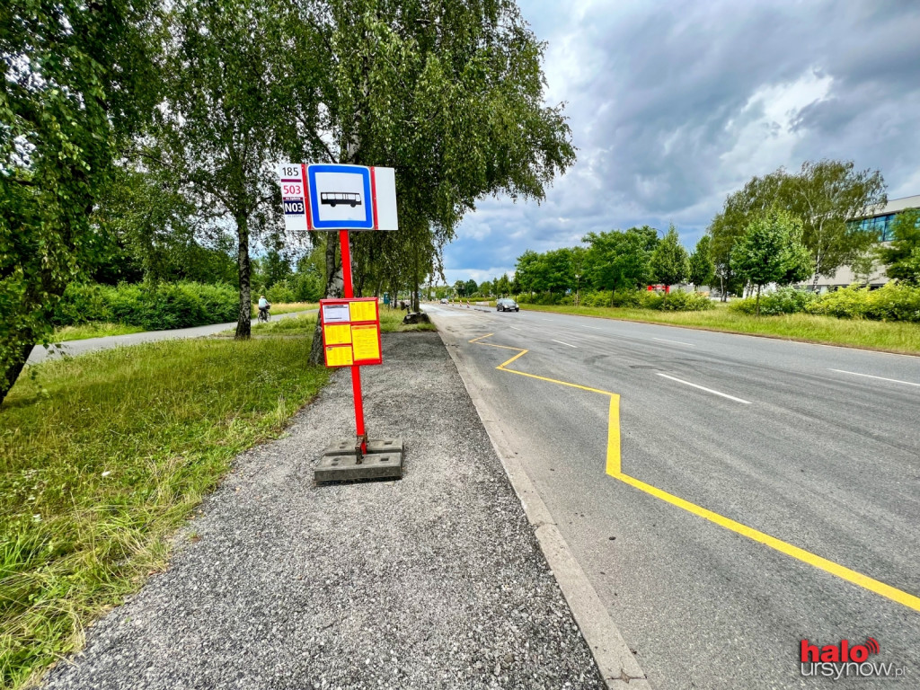 Szybkie frezowanie w Dolince. Piesi i pasażerowie zdezorientowani FOTO
