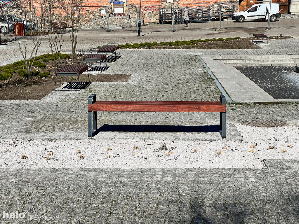 Plac z fontanną po liftingu! ZOBACZ