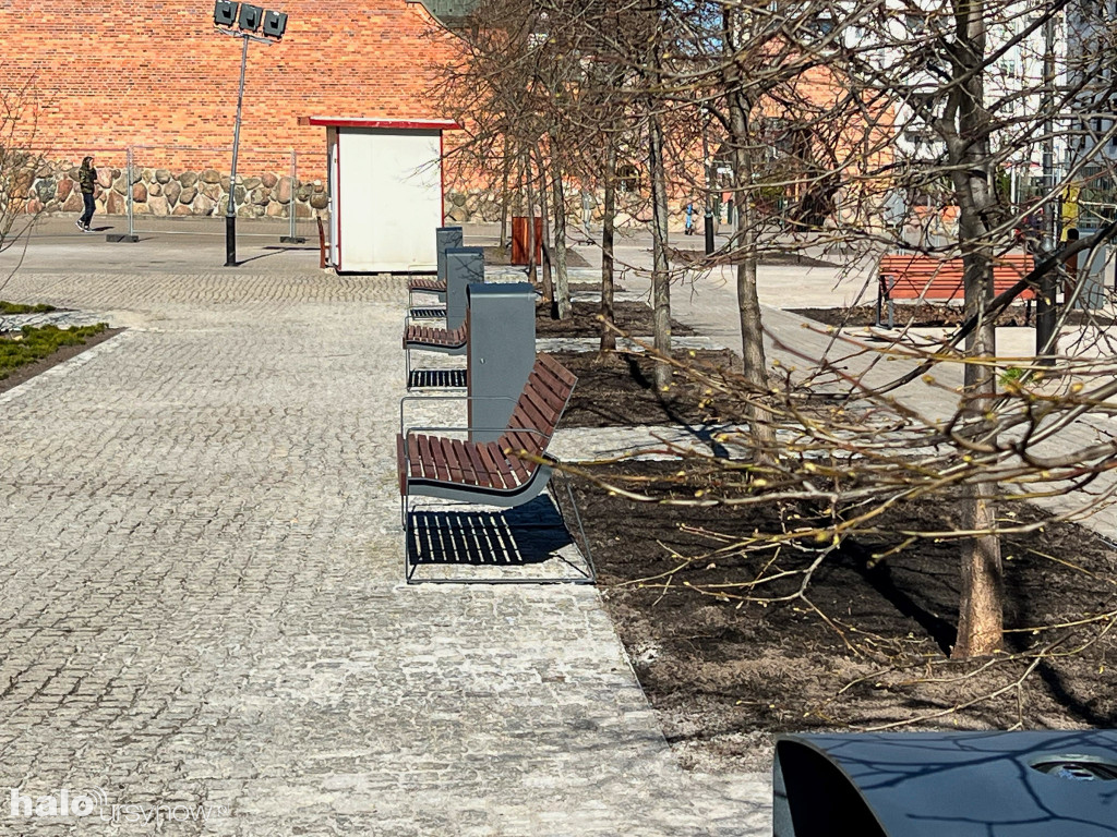 Plac z fontanną po liftingu! ZOBACZ