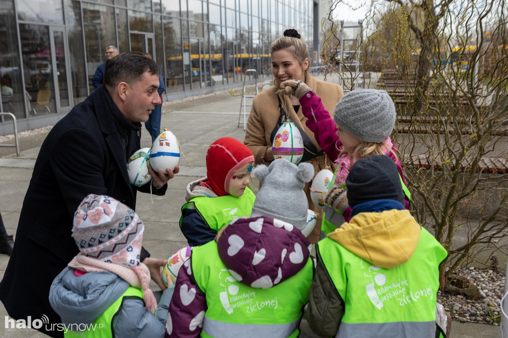 Wielkanocne drzewko 'zakwitło' na Ursynowie!