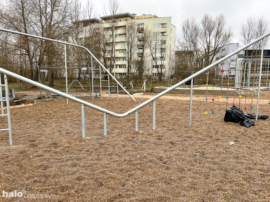 Park Cichociemnych prawie gotowy!