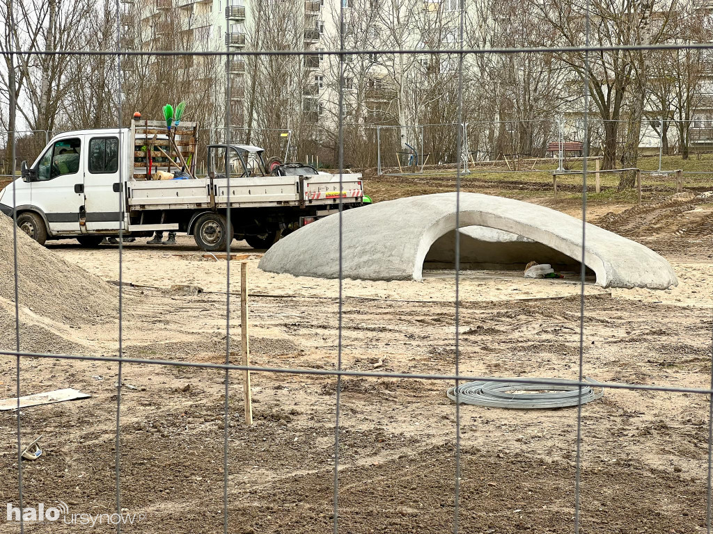 Park Cichociemnych prawie gotowy!