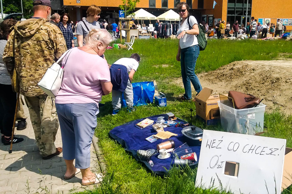 Udana sąsiedzka garażówka pod DOK