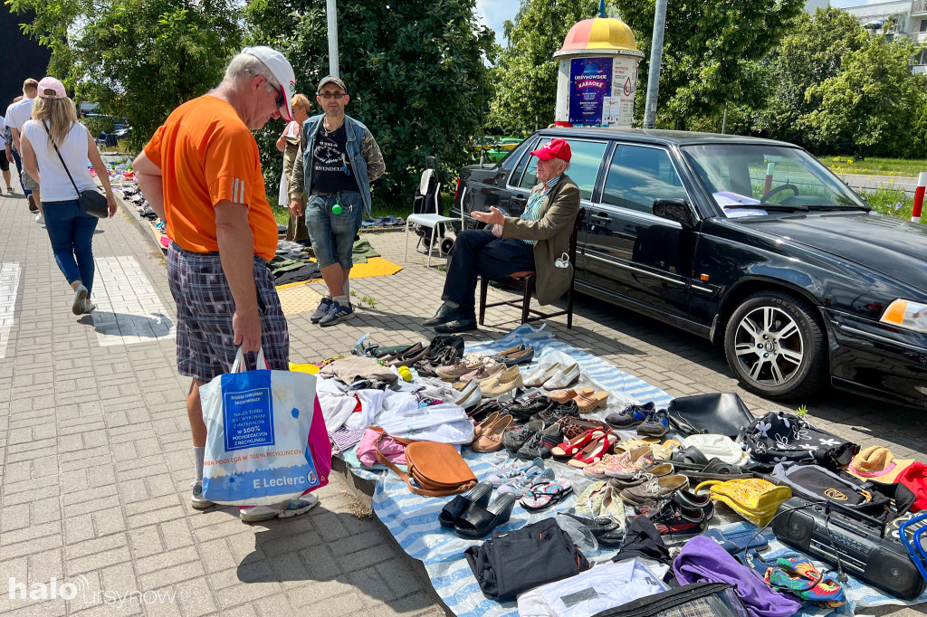 Mydło i powidło, a nawet auto. Ursynowska garażówka!
