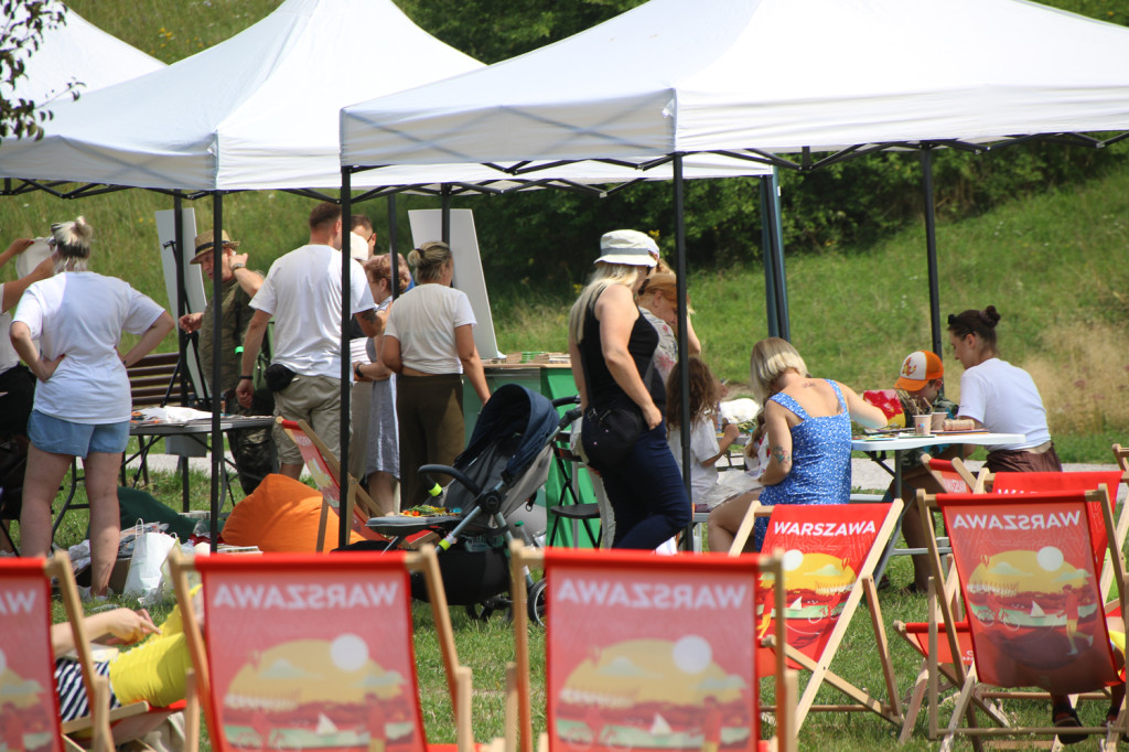 Piknik w parku Cichociemnych