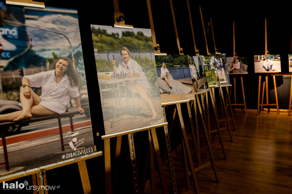 #Zobacz więcej. Niezwykły projekt w DOK Ursynów