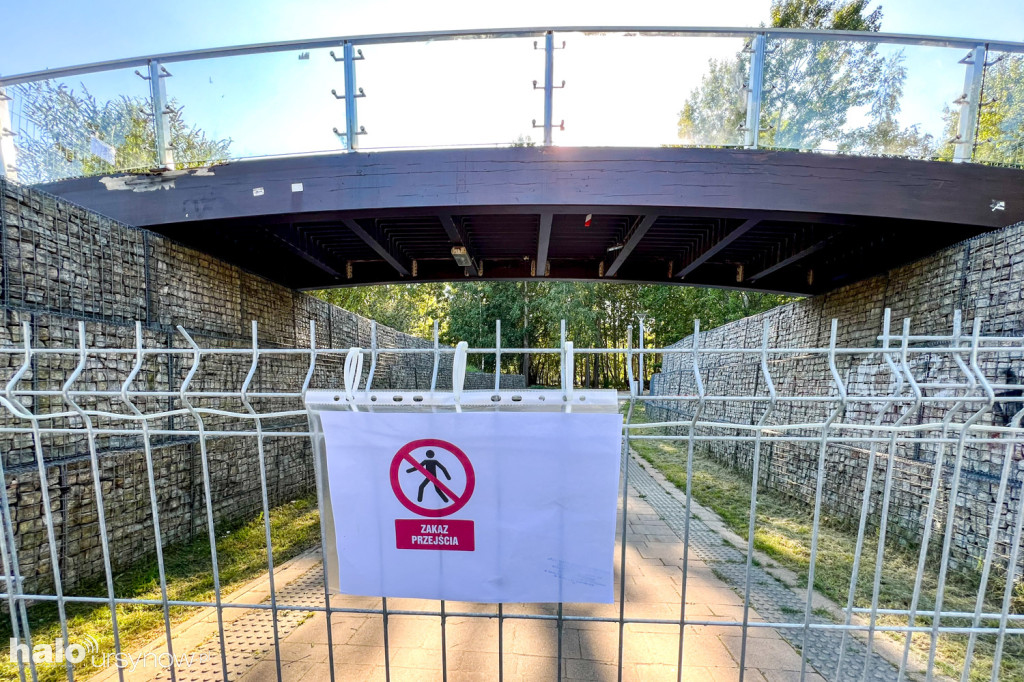 Mostek w parku Przy Bażantarni wyłączony z użytku!