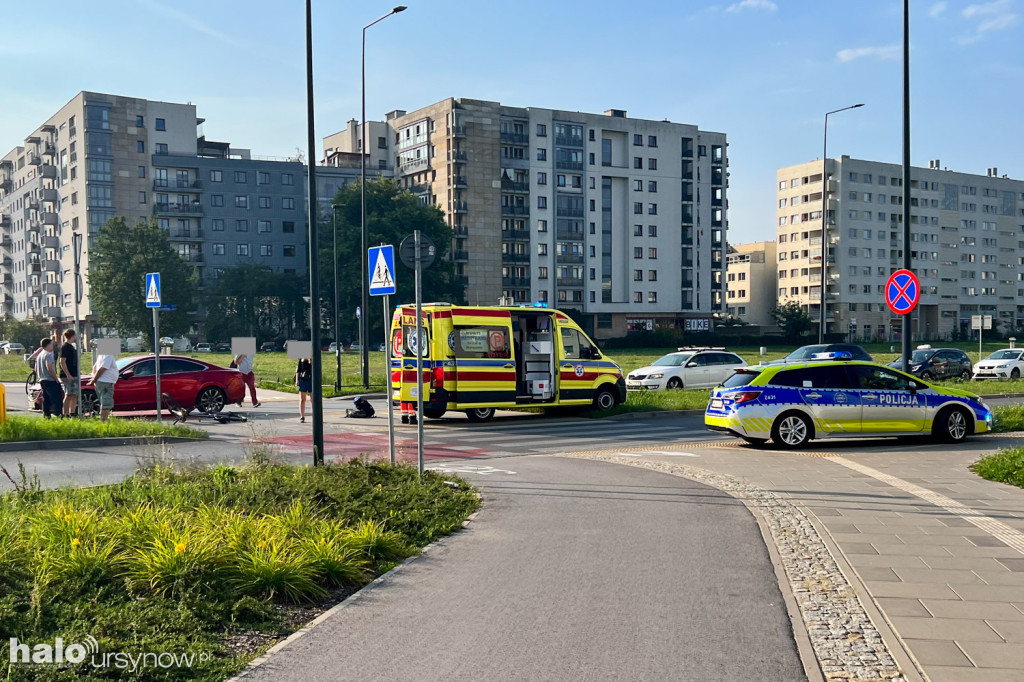 Potrącenie rowerzystki na Płaskowickiej