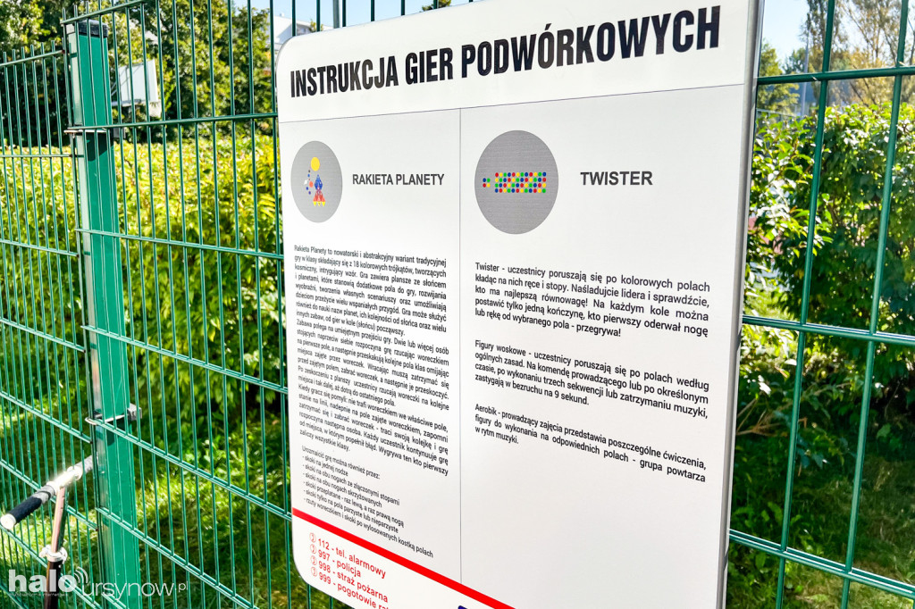 Kącik zabaw podwórkowych na Ursynowie