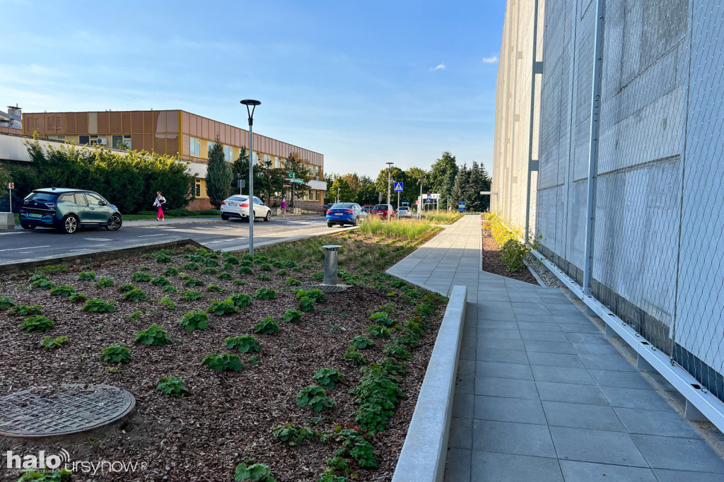 Onkologia ma nowy parking wielopoziomowy