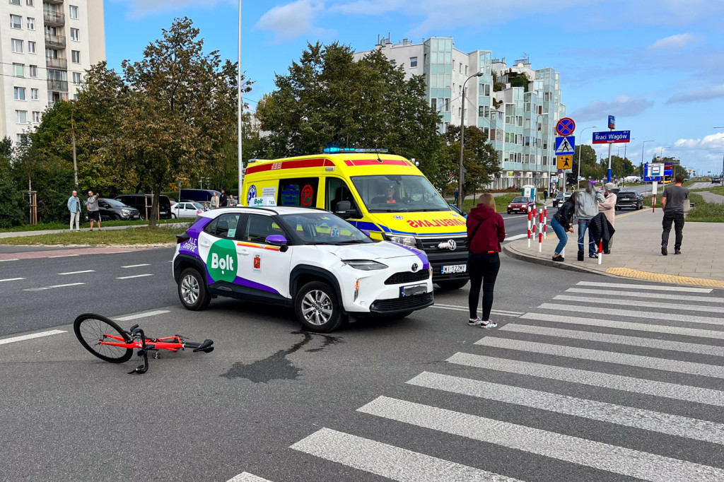 Wypadek na Płaskowickiej. Potrącony rowerzysta
