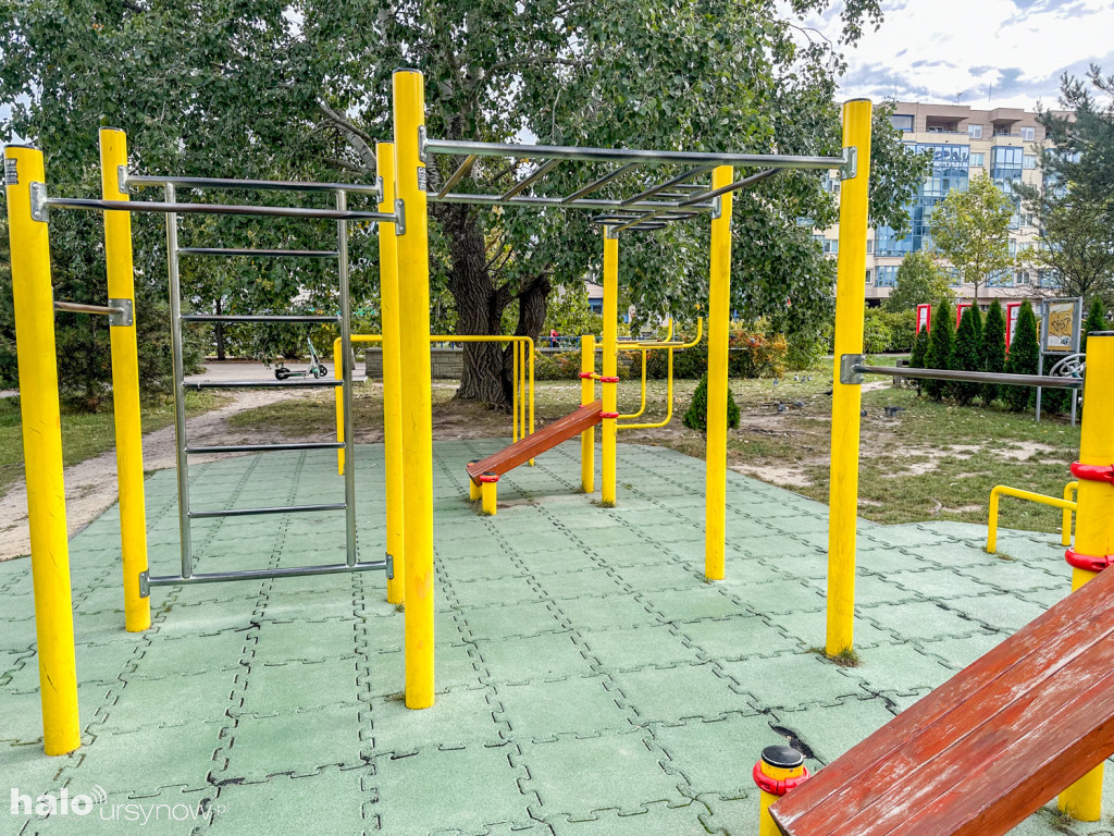 Siłownia plenerowa i  streetworkout na Kabatach