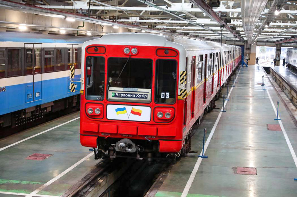 Warszawskie wagony jeżdżą już po Kijowie