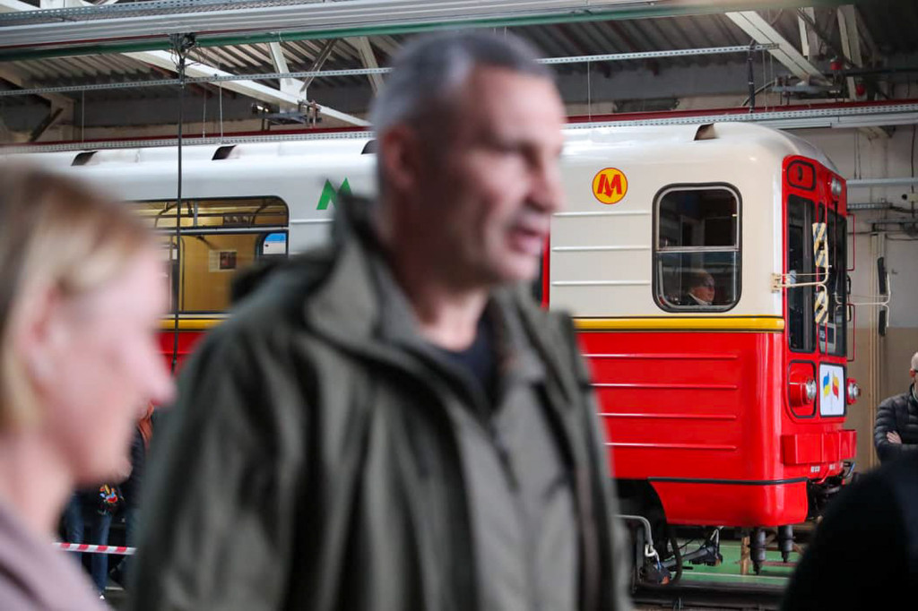 Warszawskie wagony jeżdżą już po Kijowie