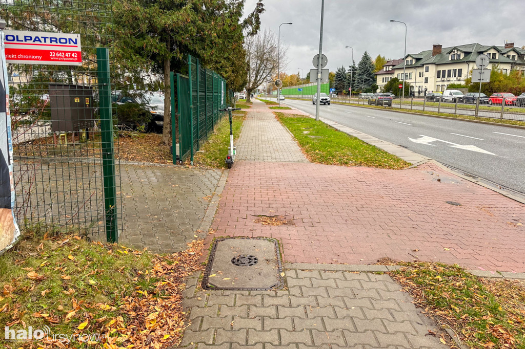 Chodnik przed szkołą przy ul. Poleczki