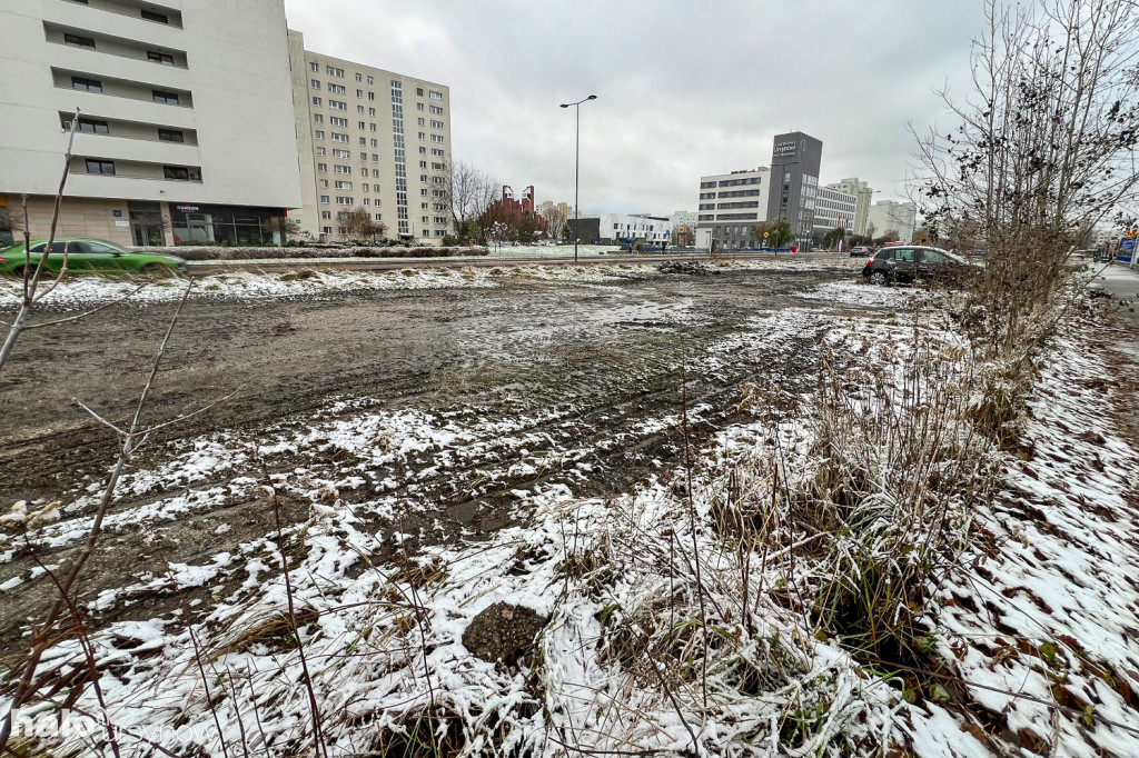 Szpetny parking zniknął