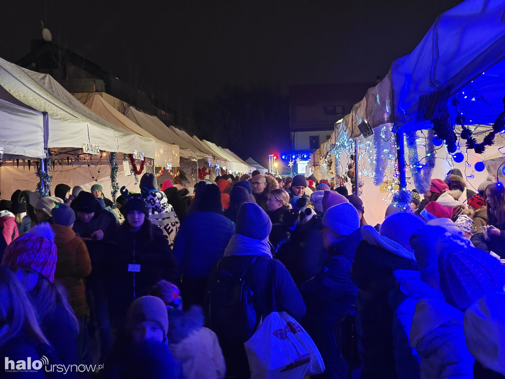 Charytatywny Kiermasz Świąteczny Fundacji ETO