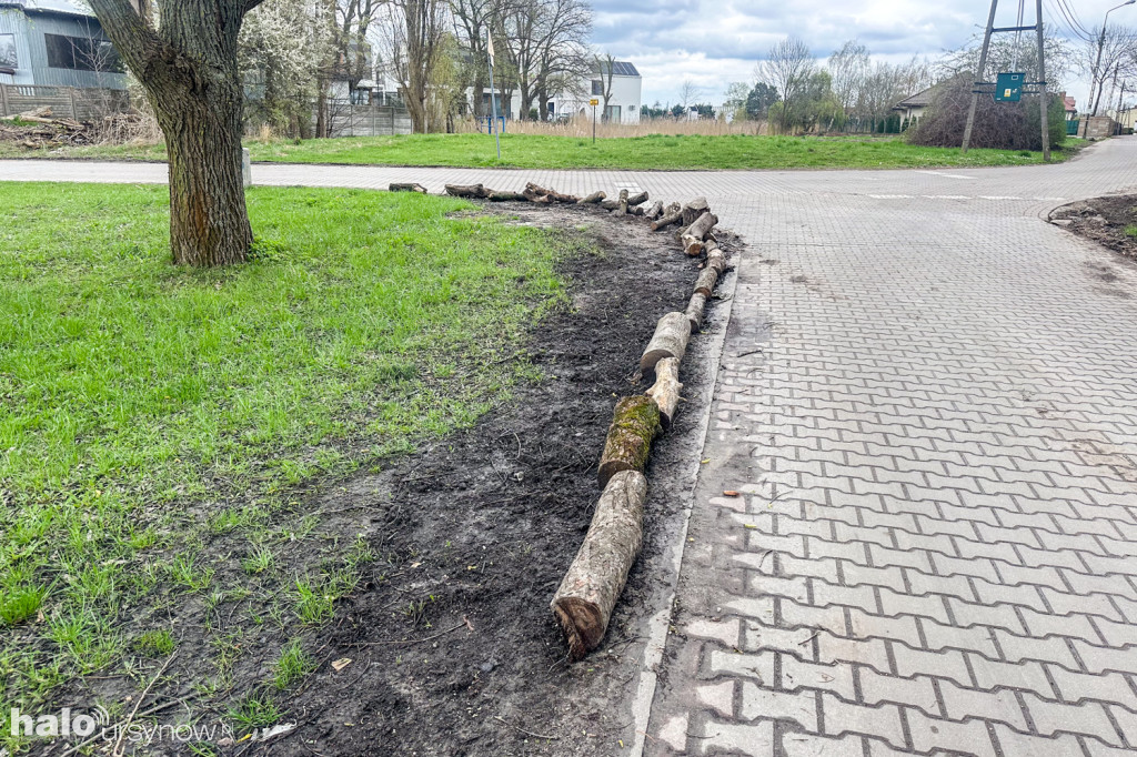 Zniszczone pobocza na ul. Pozytywki