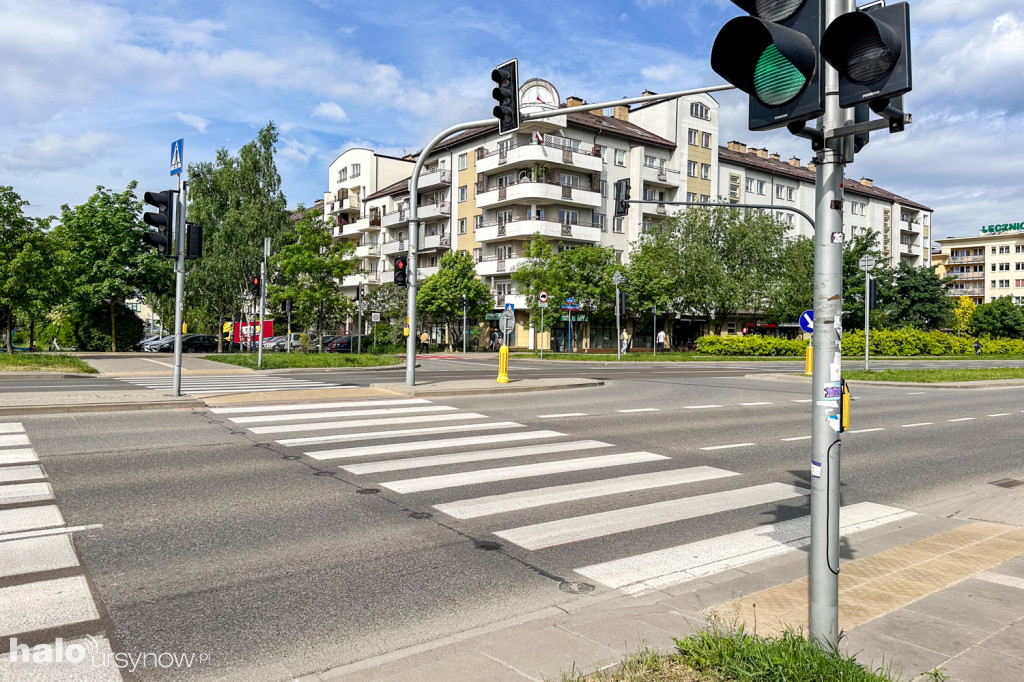 Problematyczne przejście dla pieszych na al. KEN