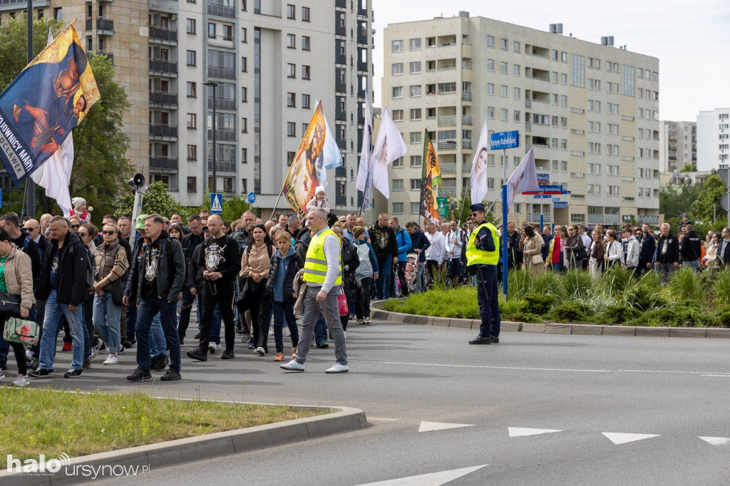 Wojownicy Maryi przeszli przez Ursynów