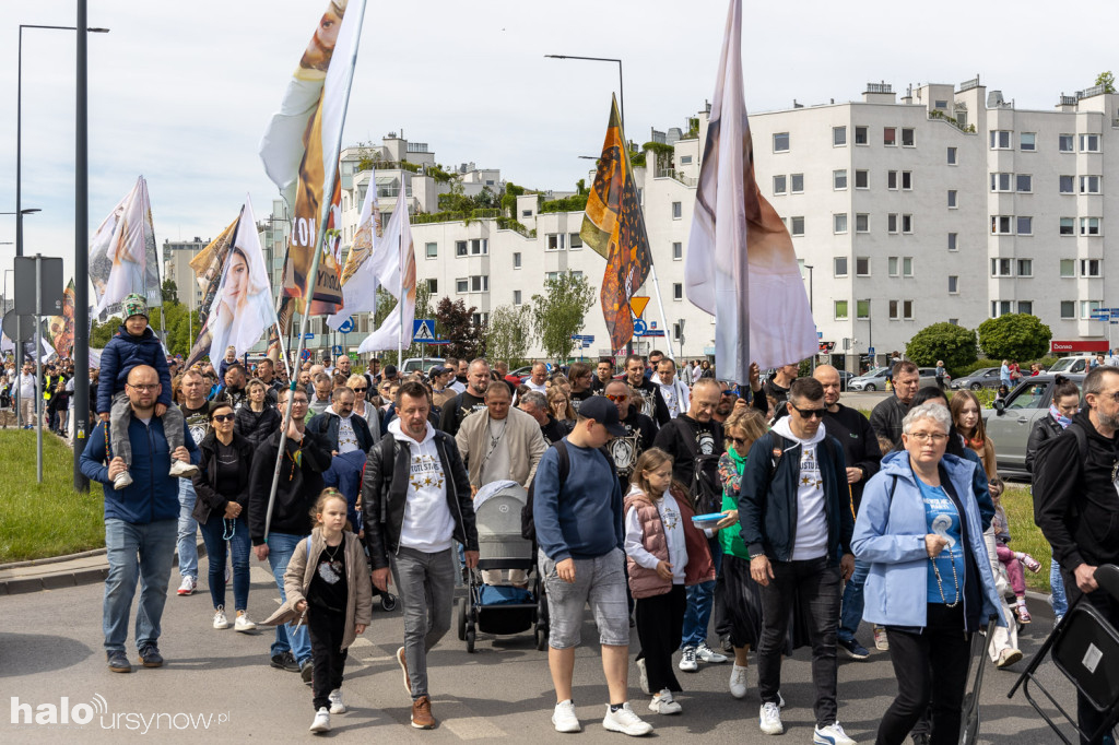 Wojownicy Maryi przeszli przez Ursynów