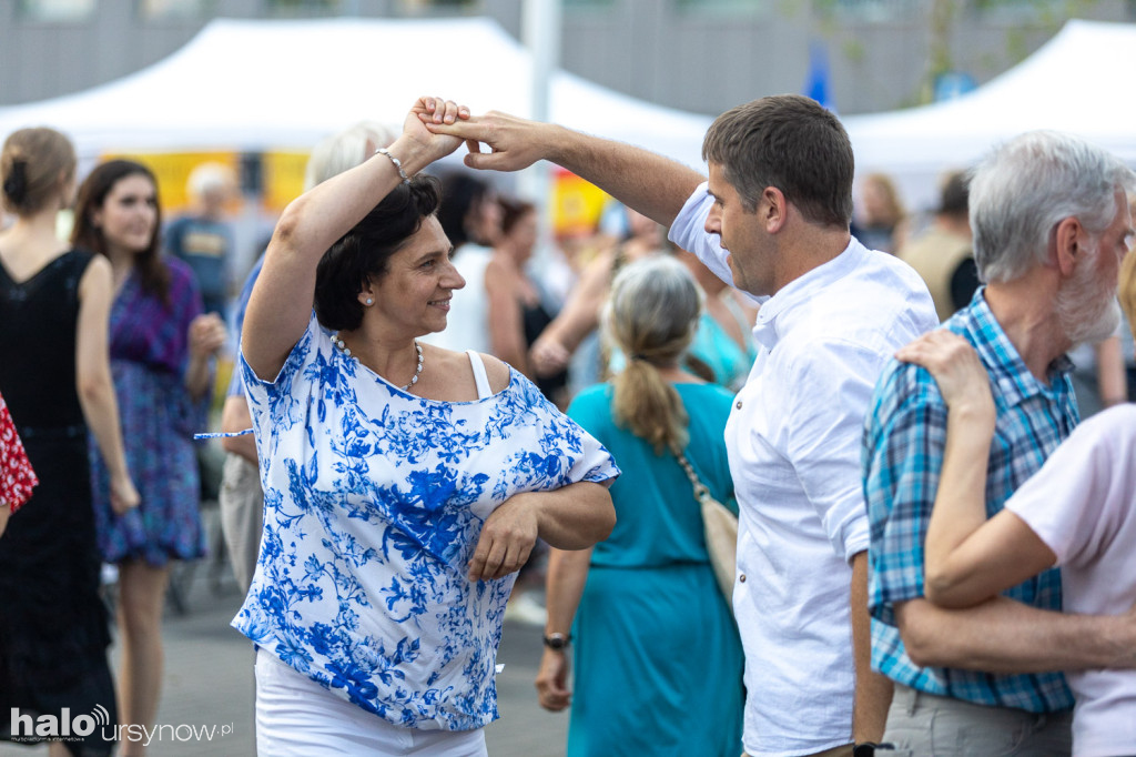 Dzień Europejski i pierwsza potańcówka!