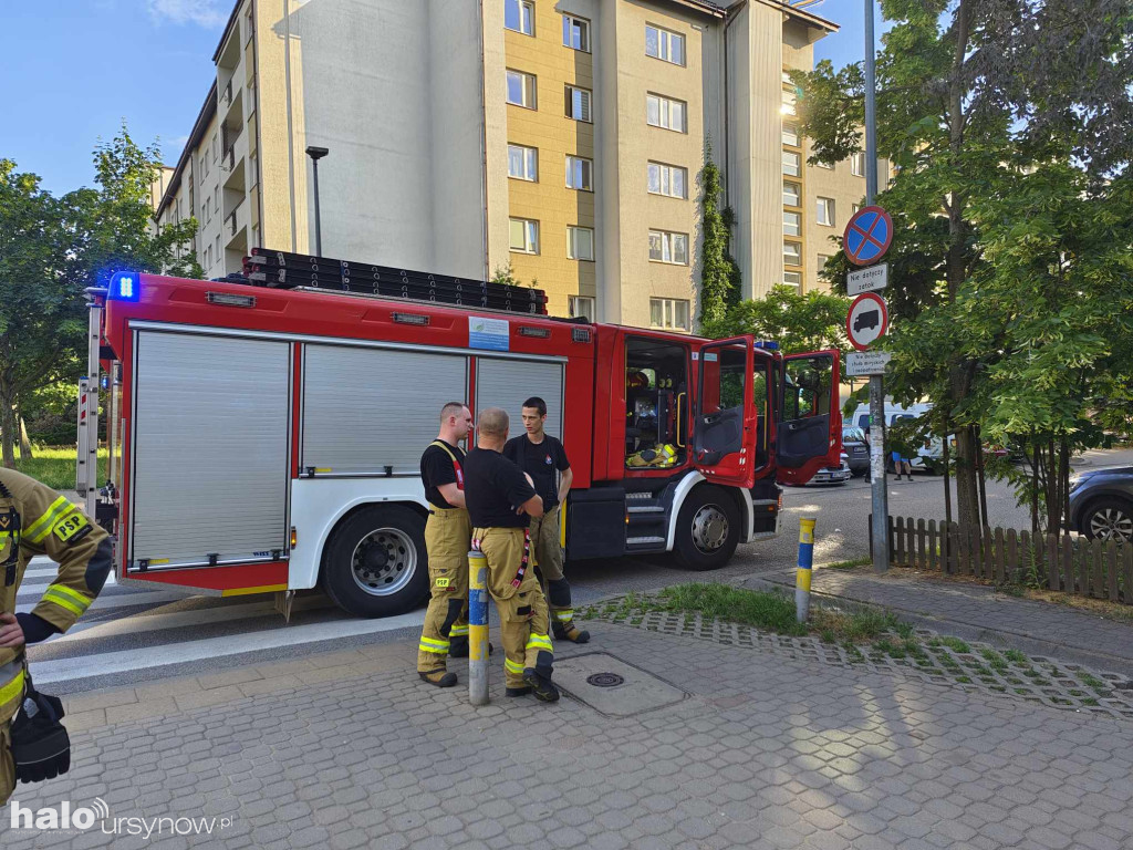 Pożar w Rossmannie przy al. KEN