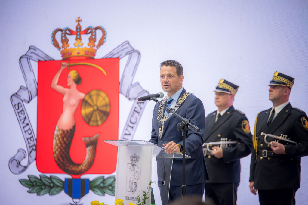 Uroczysta sesja Rady Warszawy w przeddzień rocznicy