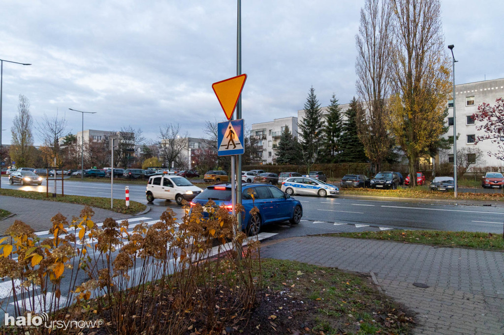 Kolizja na Stryjeńskich. Bentley zderzył się z audi