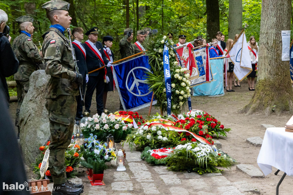 Uroczystości 38. rocznicy katastrofy w Lesie Kabackim