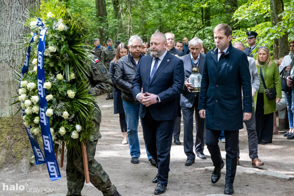 Uroczystości 38. rocznicy katastrofy w Lesie Kabackim