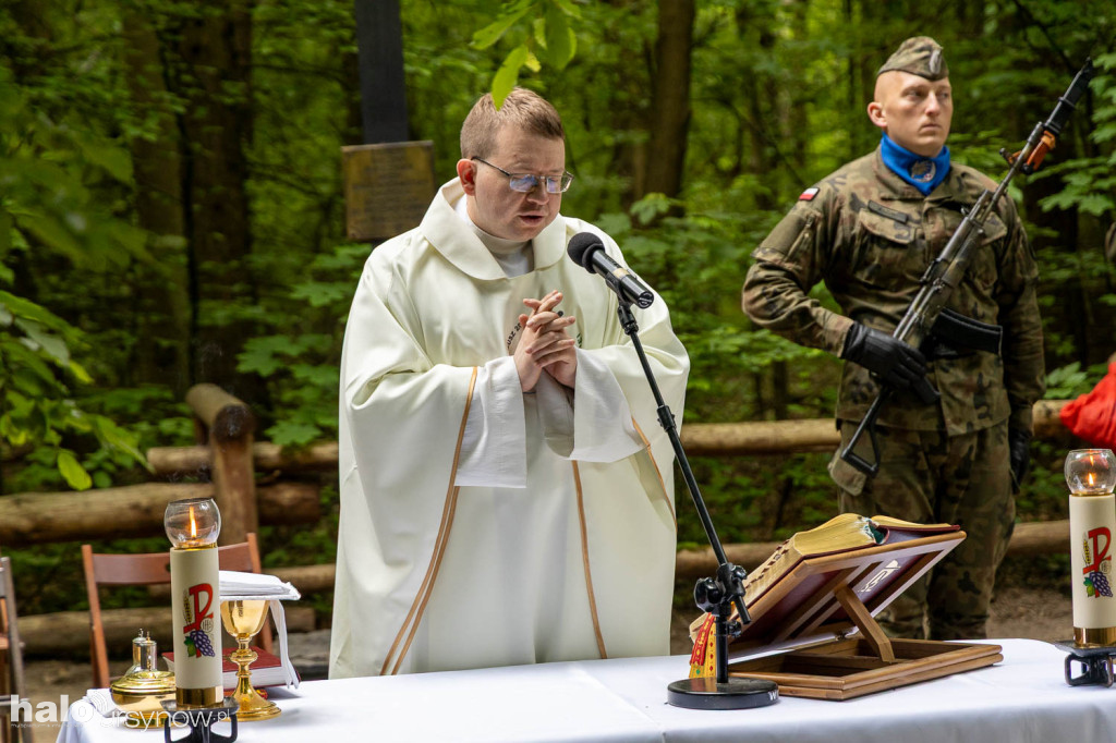 Uroczystości 38. rocznicy katastrofy w Lesie Kabackim