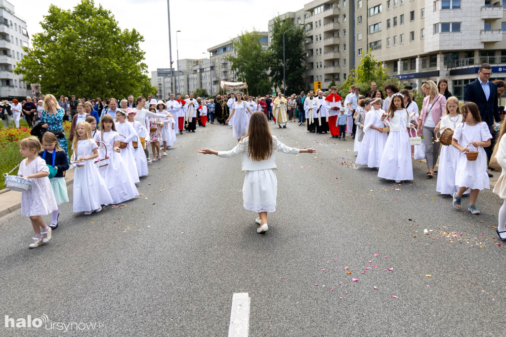 Procesja Bożego Ciała na Ursynowie