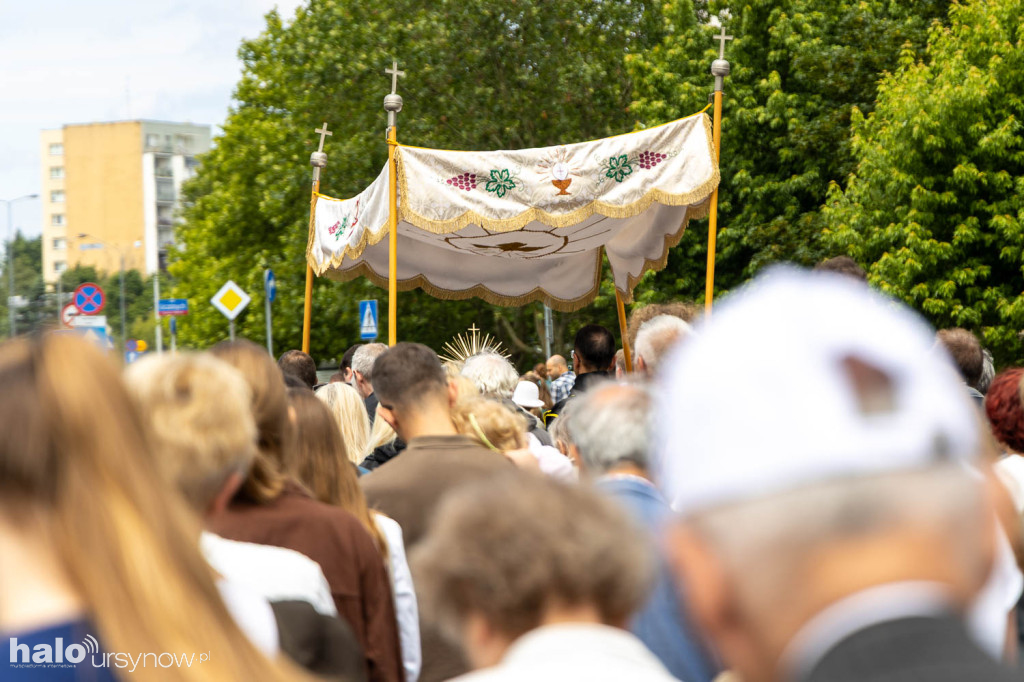 Procesja Bożego Ciała na Ursynowie