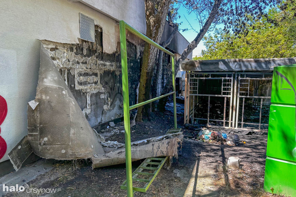 Poranny pożar wiaty na Ursynowie