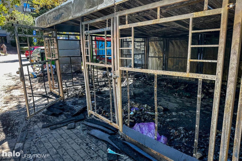 Poranny pożar wiaty na Ursynowie